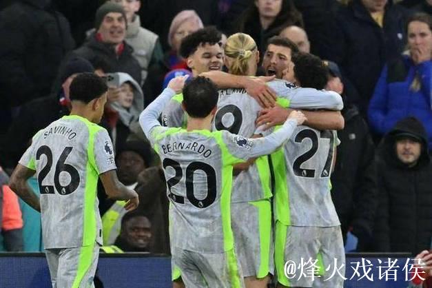 英超战报：曼城追击阿森纳 黑马豪取9连胜 热刺遭0-3重创近7轮仅1胜